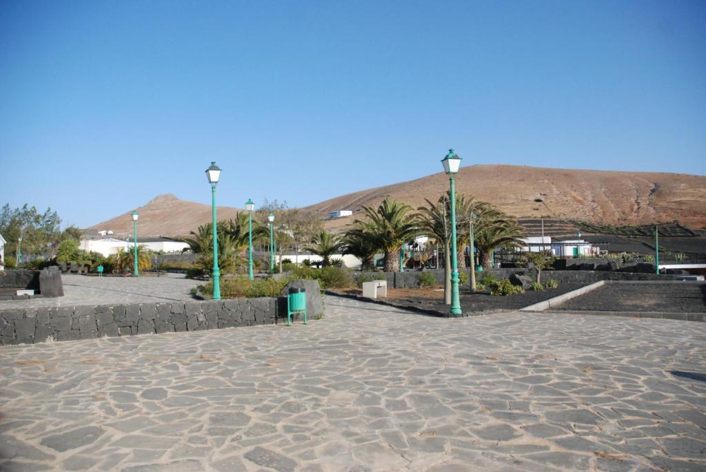 Villa El Perinque Femés Exteriör bild