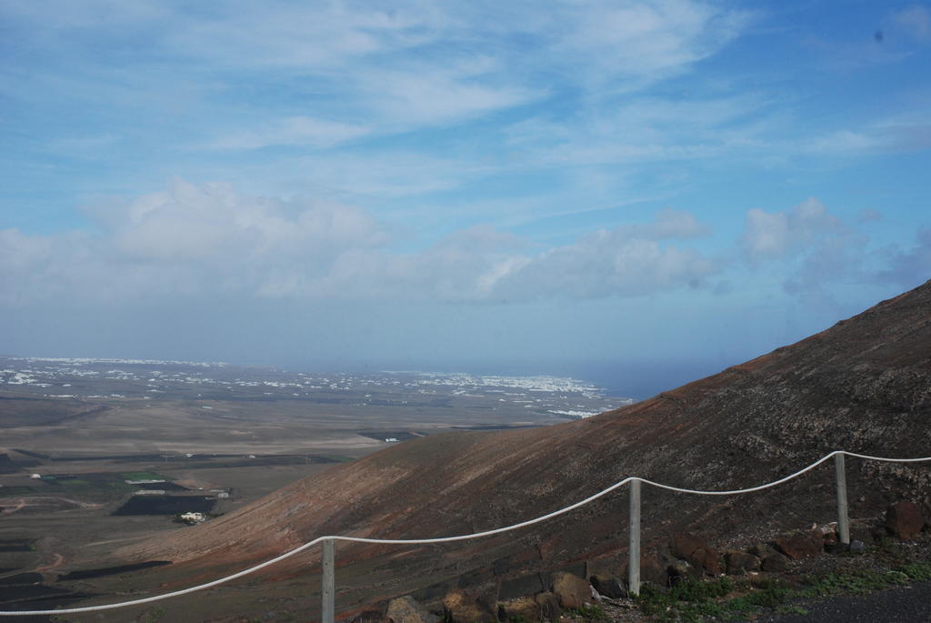 Villa El Perinque Femés Exteriör bild